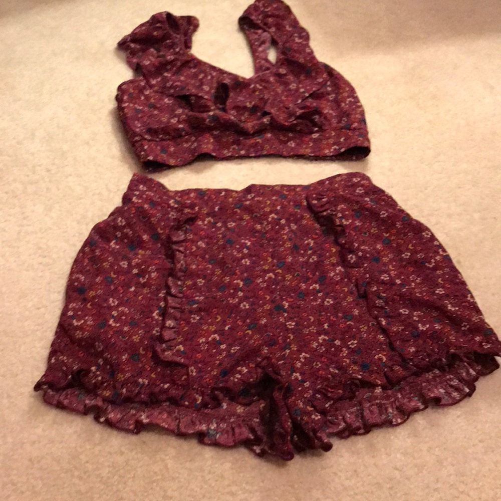 Xhileration 2 piece floral set